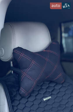 Внедорожник / Кроссовер Audi Q7 2009 в 