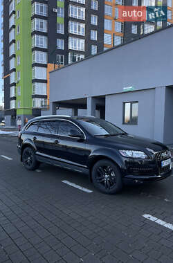 Внедорожник / Кроссовер Audi Q7 2009 в 
