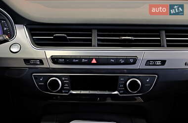 Внедорожник / Кроссовер Audi Q7 2018 в 