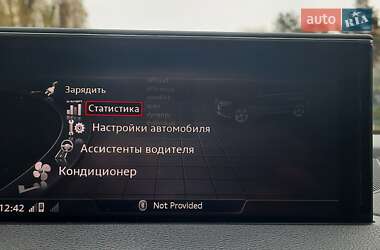 Внедорожник / Кроссовер Audi Q7 2016 в 
