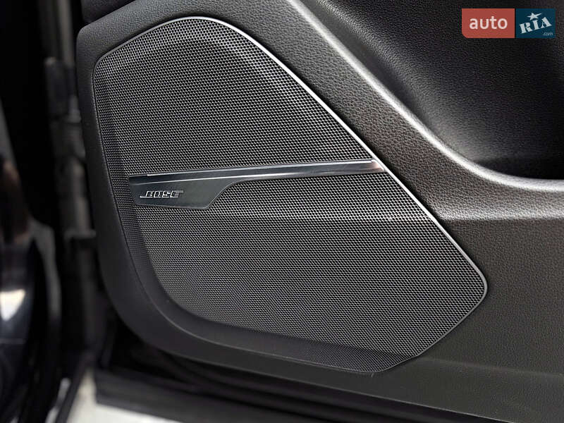 Позашляховик / Кросовер Audi Q7 2019 в Чернівцях
