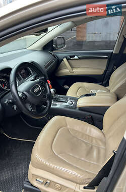 Внедорожник / Кроссовер Audi Q7 2011 в Киеве