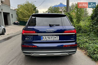 Внедорожник / Кроссовер Audi Q7 2022 в Киеве