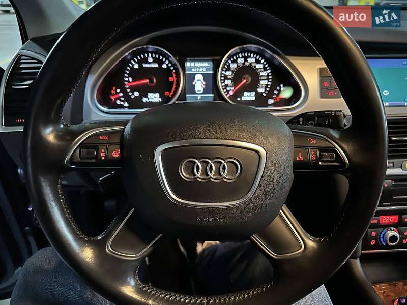 Внедорожник / Кроссовер Audi Q7 2014 в Львове