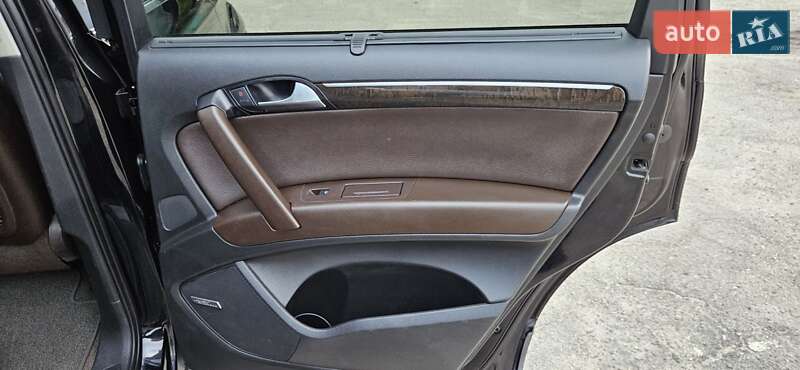 Внедорожник / Кроссовер Audi Q7 2007 в Никополе