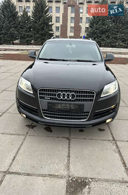 Внедорожник / Кроссовер Audi Q7 2009 в Бобринце