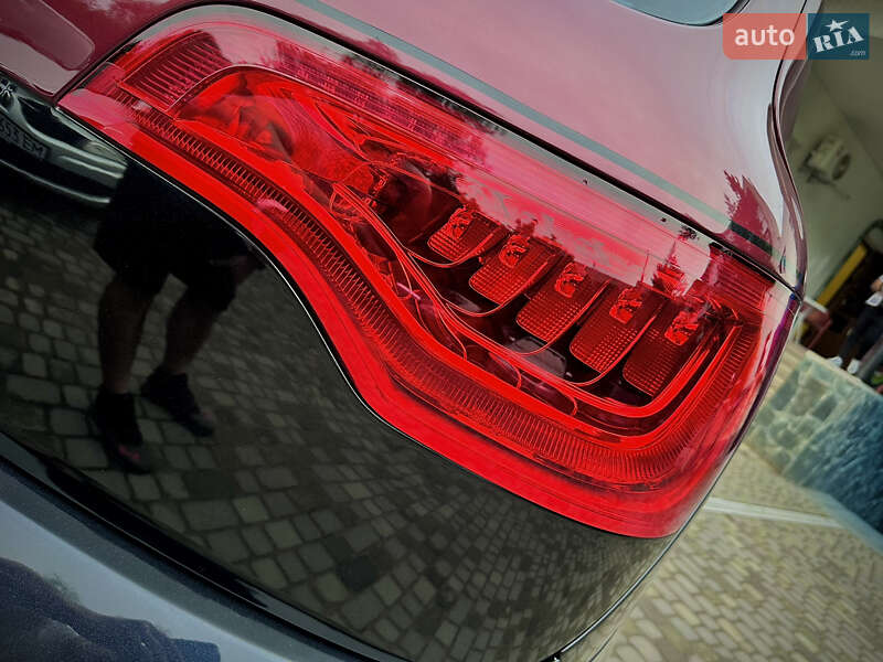 Внедорожник / Кроссовер Audi Q7 2006 в Черновцах