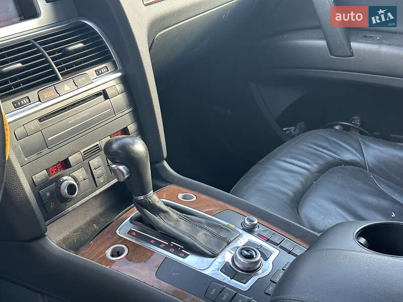 Внедорожник / Кроссовер Audi Q7 2011 в Львове