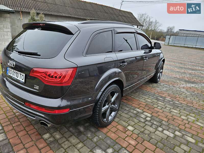 Позашляховик / Кросовер Audi Q7 2013 в Чорткові