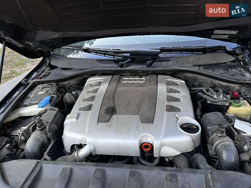 Внедорожник / Кроссовер Audi Q7 2009 в Луцке