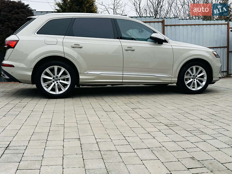 Внедорожник / Кроссовер Audi Q7 2020 в Львове