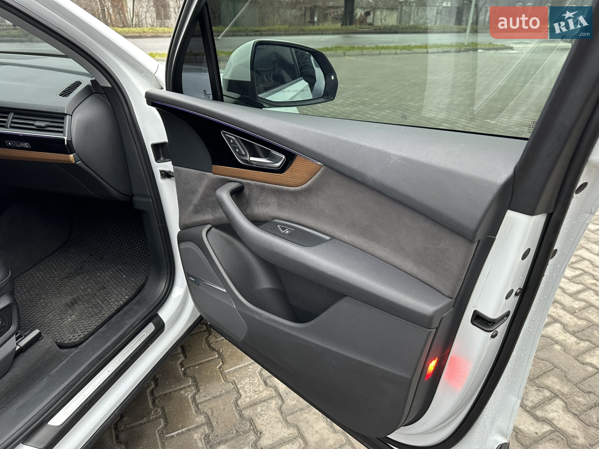 2016 Audi Q7 - мініатюра 5