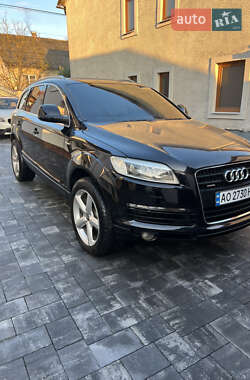 Позашляховик / Кросовер Audi Q7 2007 в Хусті