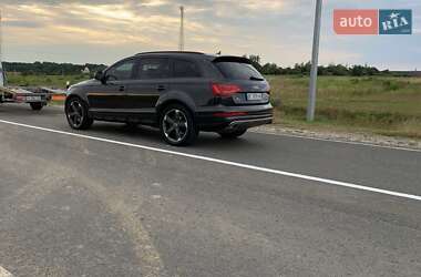 Позашляховик / Кросовер Audi Q7 2014 в 