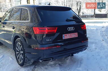 Позашляховик / Кросовер Audi Q7 2017 в Трускавці