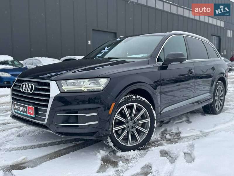 Внедорожник / Кроссовер Audi Q7 2017 в Львове