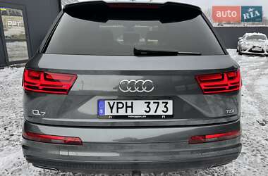 Позашляховик / Кросовер Audi Q7 2017 в Золочеві