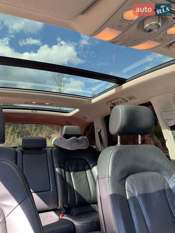 Позашляховик / Кросовер Audi Q7 2013 в Тростянці