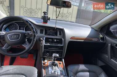 Внедорожник / Кроссовер Audi Q7 2013 в Тростянце