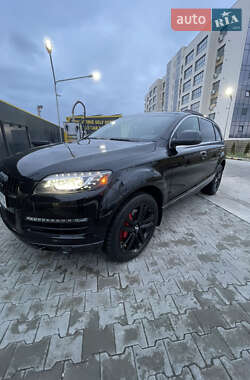 Внедорожник / Кроссовер Audi Q7 2010 в 