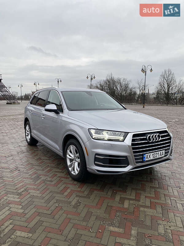 Позашляховик / Кросовер Audi Q7 2018 в Харкові