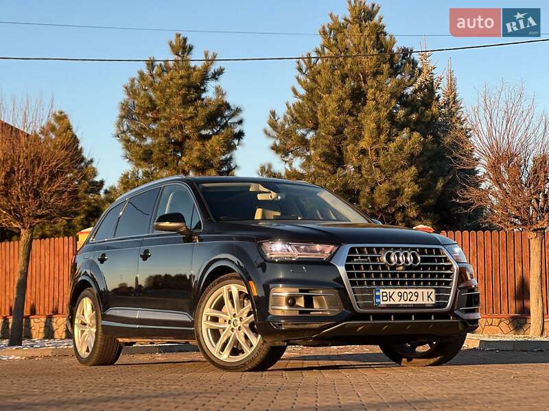 Audi Q7 2016