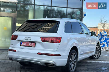 Позашляховик / Кросовер Audi Q7 2018 в Львові