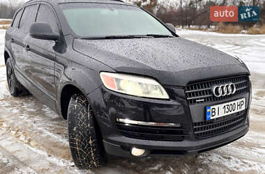 Позашляховик / Кросовер Audi Q7 2007 в Полтаві