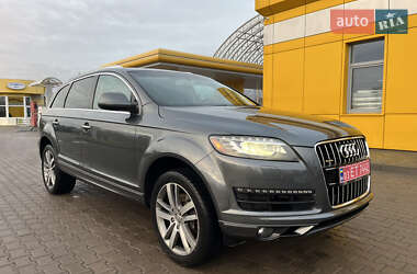 Внедорожник / Кроссовер Audi Q7 2013 в Дубно