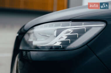 Внедорожник / Кроссовер Audi Q7 2014 в 