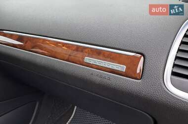 Внедорожник / Кроссовер Audi Q7 2013 в 