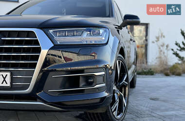 Позашляховик / Кросовер Audi Q7 2016 в Києві