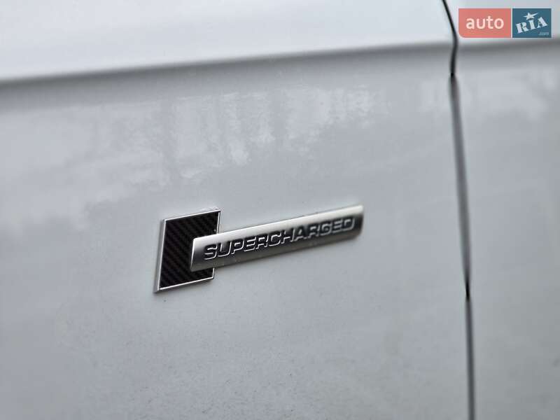 Позашляховик / Кросовер Audi Q7 2014 в Бучі