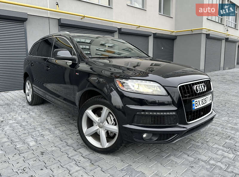 Внедорожник / Кроссовер Audi Q7 2015 в Хмельницком