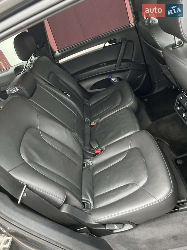 Внедорожник / Кроссовер Audi Q7 2010 в Ивано-Франковске