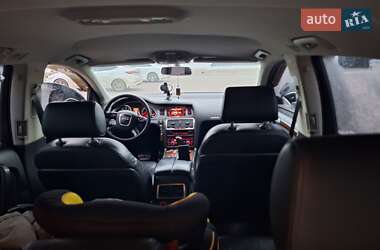 Внедорожник / Кроссовер Audi Q7 2007 в 