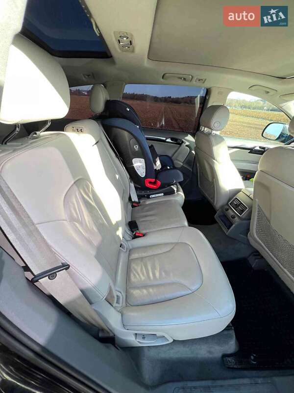 Позашляховик / Кросовер Audi Q7 2007 в Херсоні