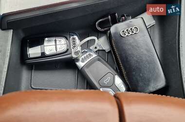 Внедорожник / Кроссовер Audi Q7 2016 в 