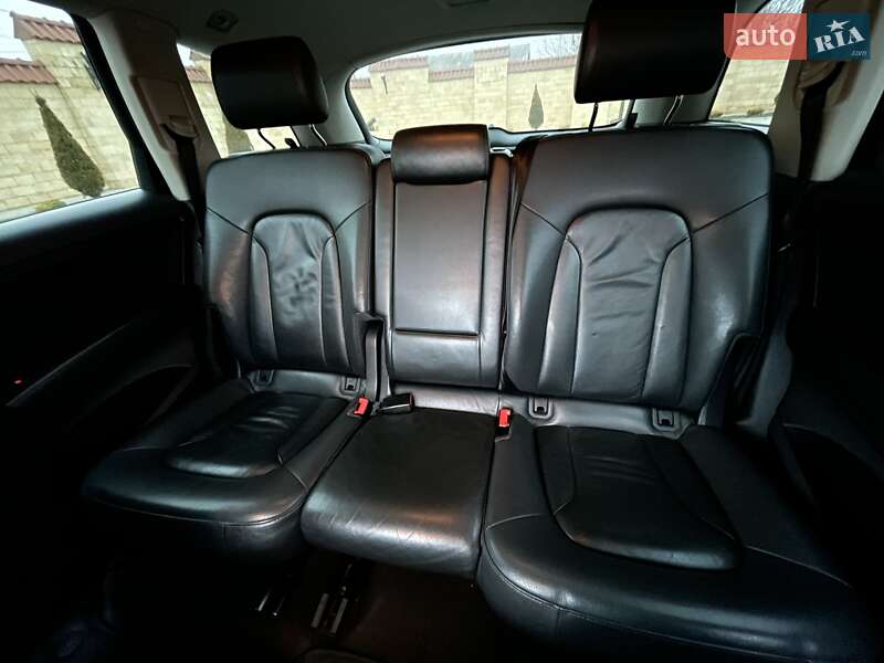 Внедорожник / Кроссовер Audi Q7 2013 в Измаиле
