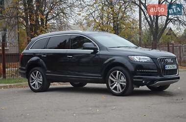 Позашляховик / Кросовер Audi Q7 2010 в Павлограді