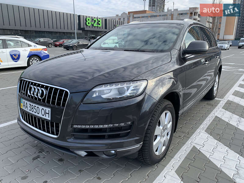Audi Q7 2013