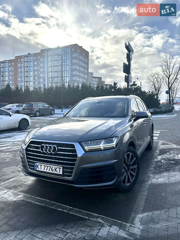 Позашляховик / Кросовер Audi Q7 2016 в Івано-Франківську