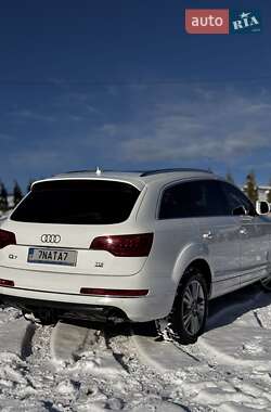 Внедорожник / Кроссовер Audi Q7 2010 в Косове