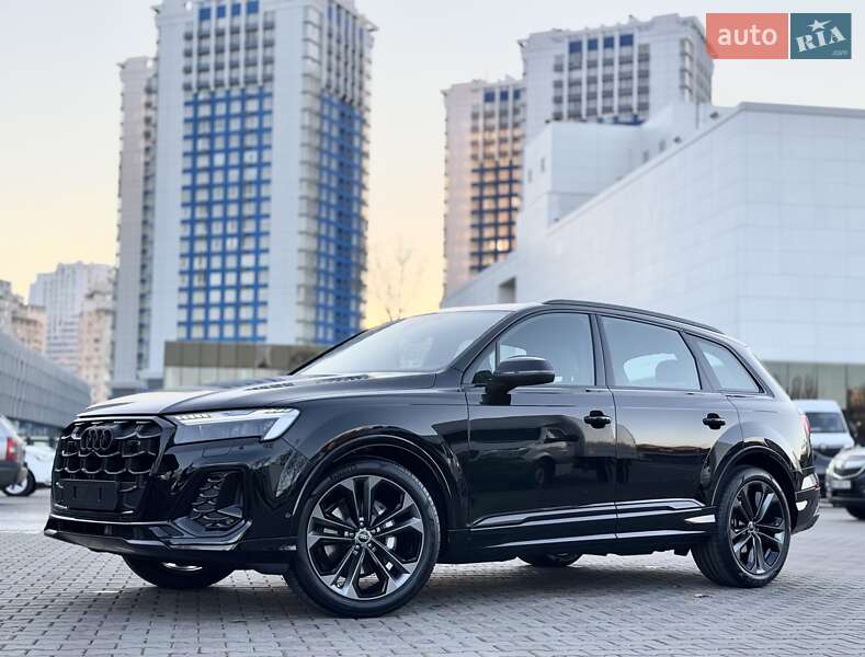 Внедорожник / Кроссовер Audi Q7 2024 в Одессе