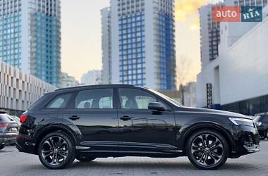 Позашляховик / Кросовер Audi Q7 2024 в Одесі