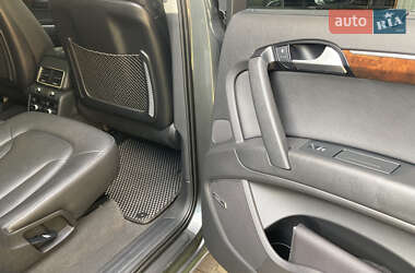 Позашляховик / Кросовер Audi Q7 2014 в 