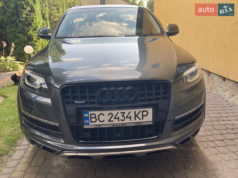 Позашляховик / Кросовер Audi Q7 2014 в Жовкві