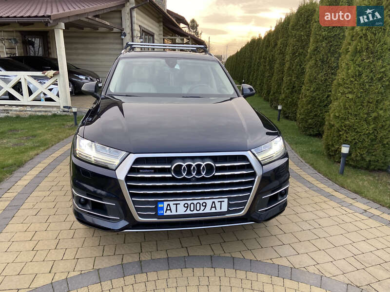 Внедорожник / Кроссовер Audi Q7 2017 в Ивано-Франковске