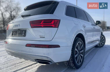 Позашляховик / Кросовер Audi Q7 2017 в Тернополі