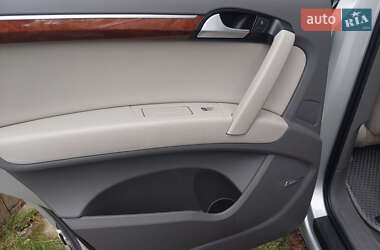 Внедорожник / Кроссовер Audi Q7 2014 в Буштыне